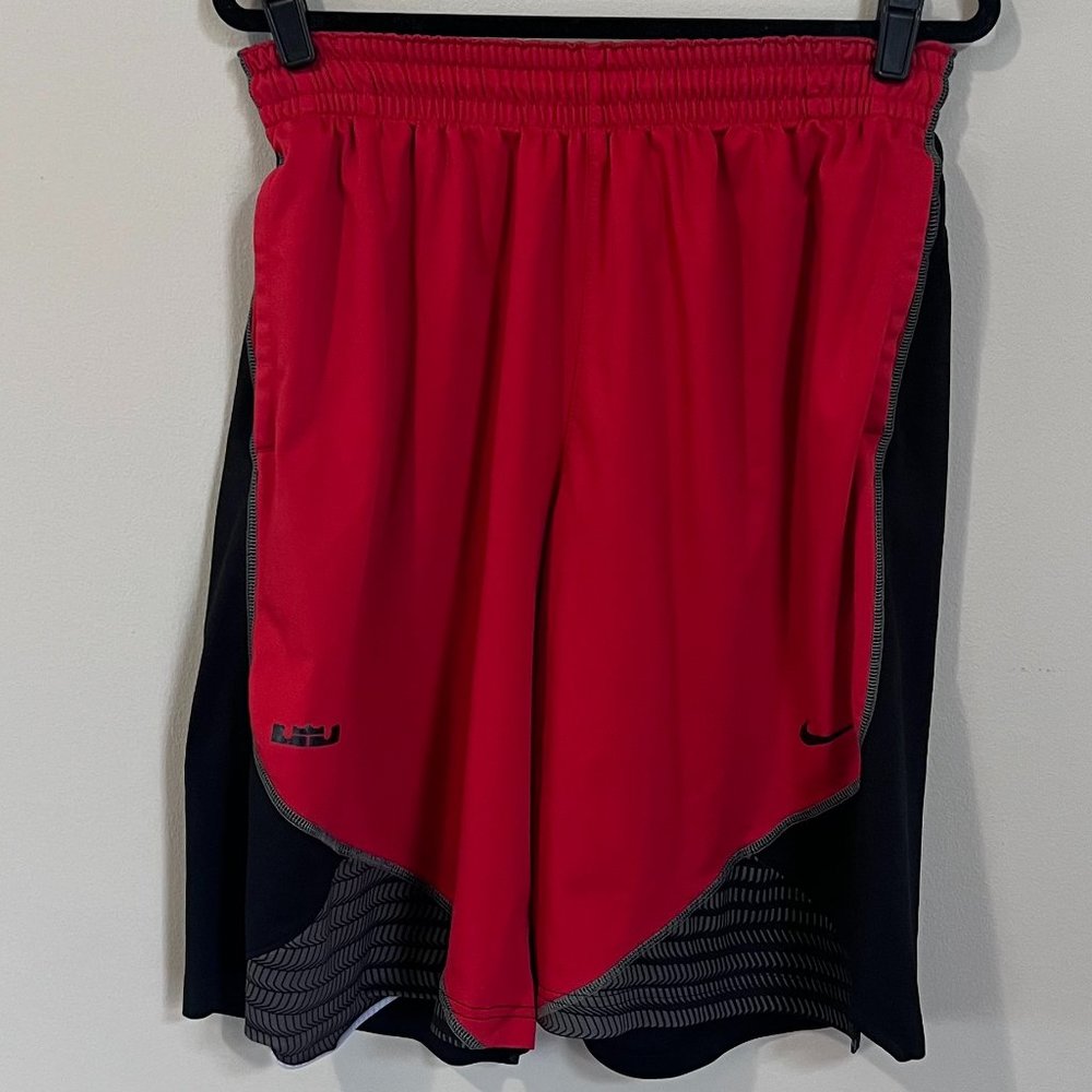 NIKE Mens Basketball Shorts | Size XL
